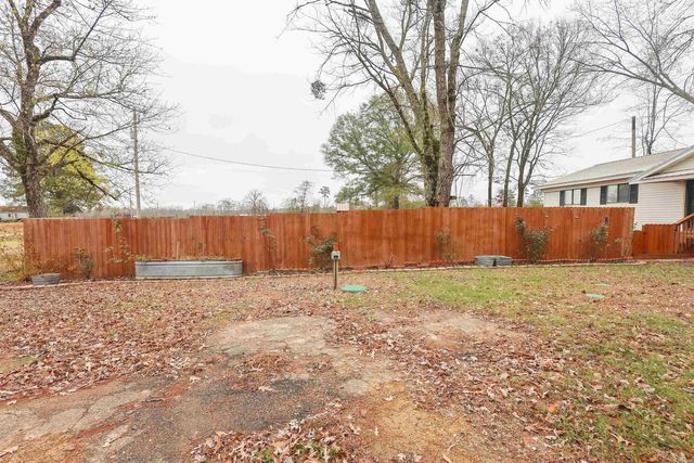 226 Sweet Home Road, Nashville, AR 71852