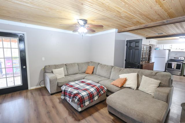226 Sweet Home Road, Nashville, AR 71852