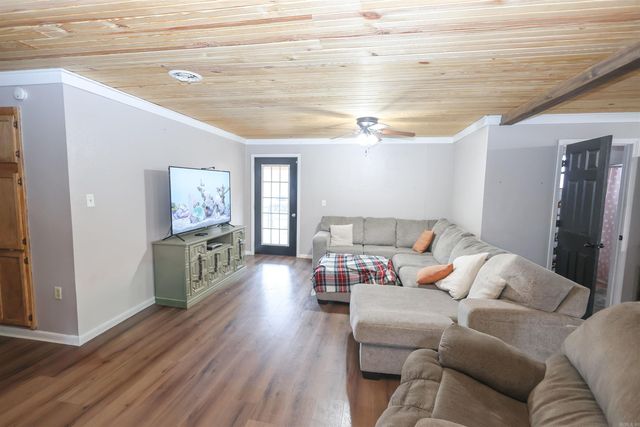226 Sweet Home Road, Nashville, AR 71852