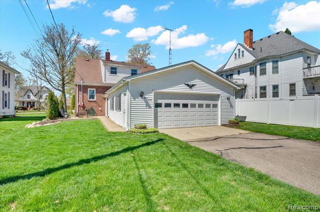 330 N Main Street, Imlay City, MI 48444