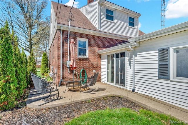 330 N Main Street, Imlay City, MI 48444