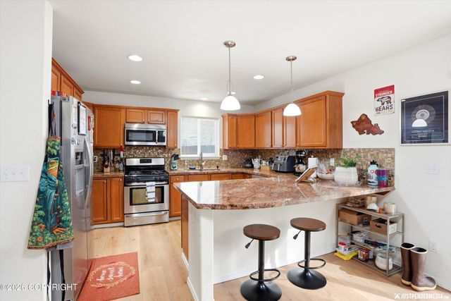 17427 Rachel Avenue, Eagle River, AK 99577
