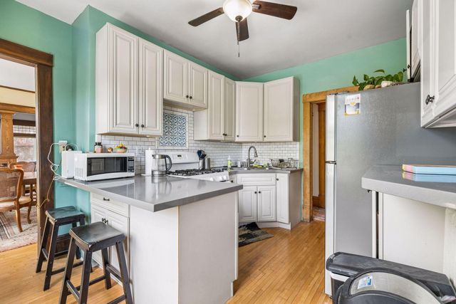 3245 22nd Avenue S, Minneapolis, MN 55407