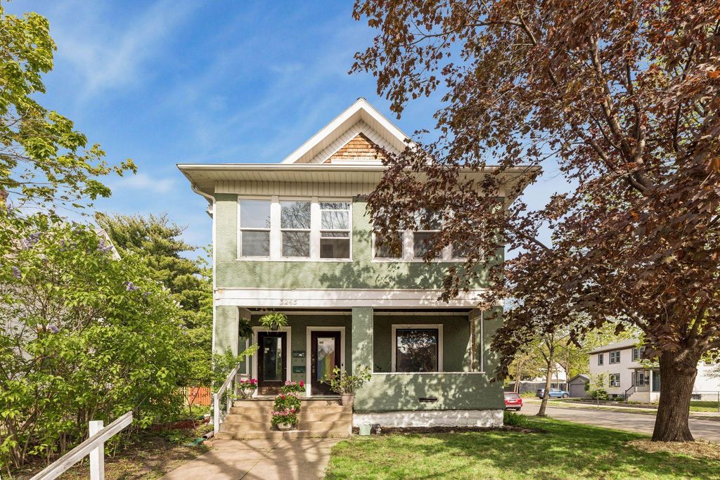 3245 22nd Avenue S, Minneapolis, MN 55407