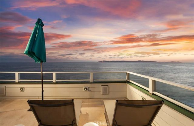 160 Saint Anns Drive D, Laguna Beach, CA 92651