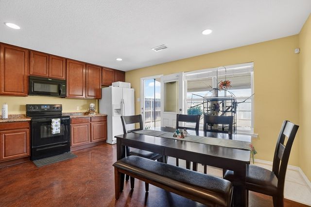 1115 Milltown Rd, Midland, TX 79705