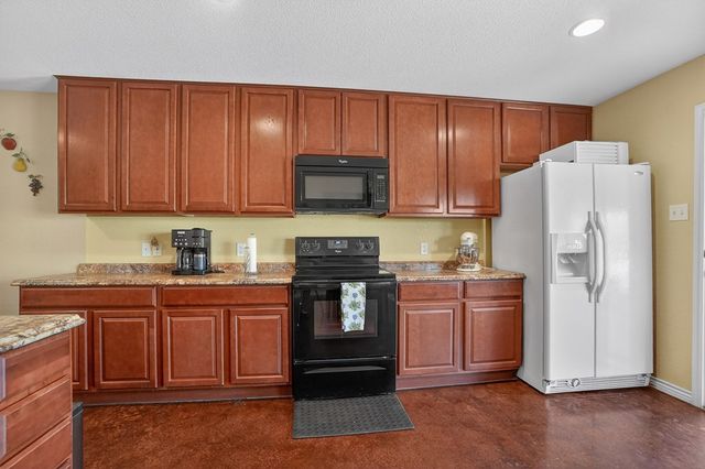 1115 Milltown Rd, Midland, TX 79705