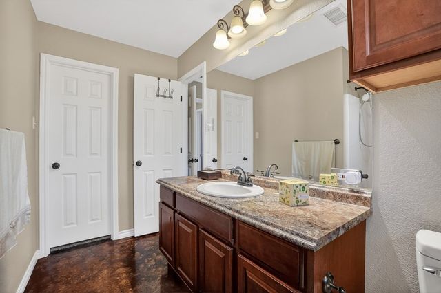 1115 Milltown Rd, Midland, TX 79705