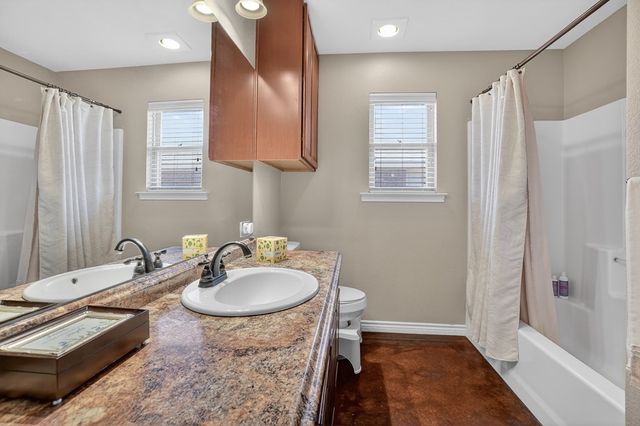 1115 Milltown Rd, Midland, TX 79705