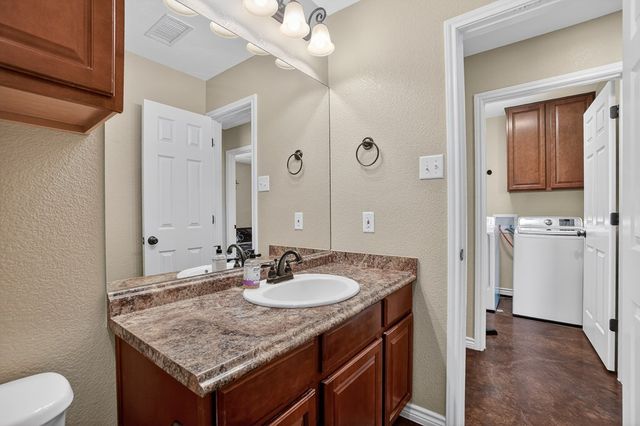 1115 Milltown Rd, Midland, TX 79705