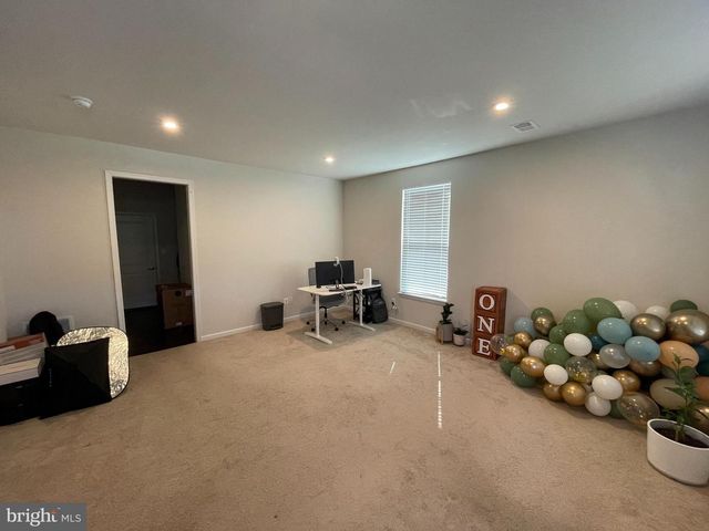 22264 FOUNDATION DR, Ashburn, VA 20148