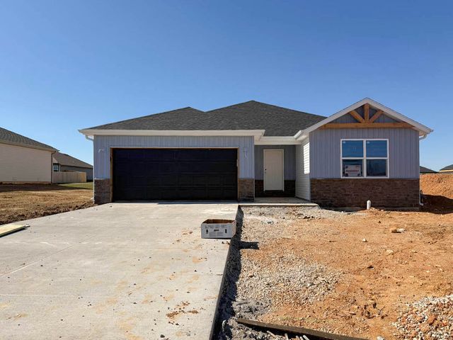 544 Columbine Street, Rogersville, MO 65742