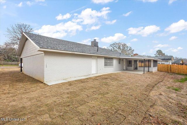 1502 Hawthorne Place, Clinton, MS 39056