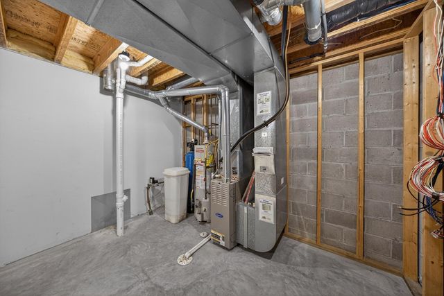 3069 Venice Lane NW, Rochester, MN 55901