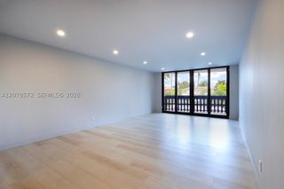 90 Edgewater Dr 224, Coral Gables, FL 33133