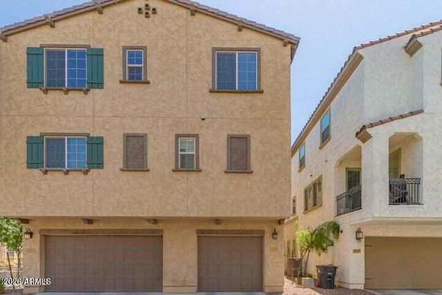 1635 E DOGWOOD Lane, Gilbert, AZ 85295