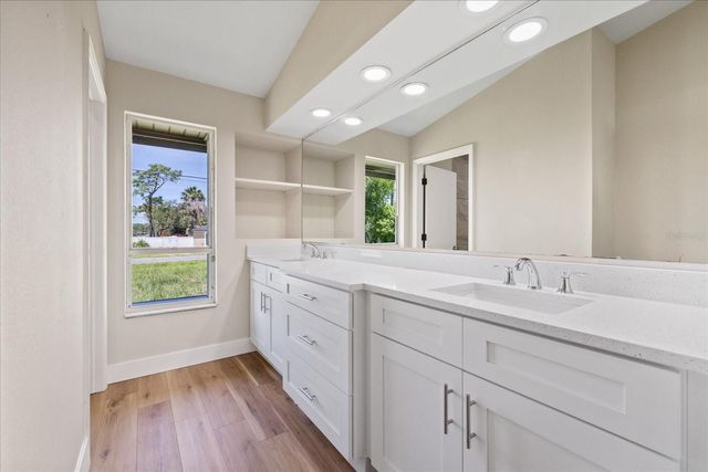 120 FOUNTAIN COURT, Spring Hill, FL 34606