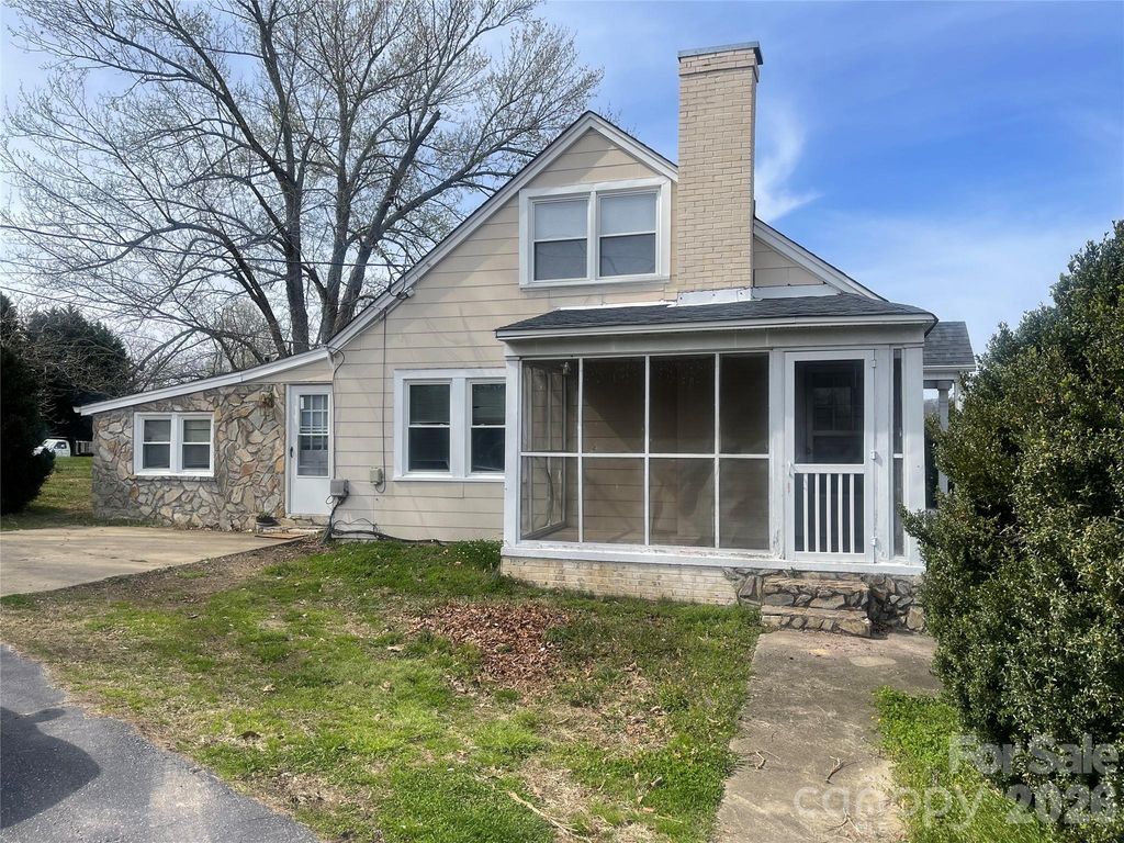 2490 Connelly Springs Road, Granite Falls, NC 28630