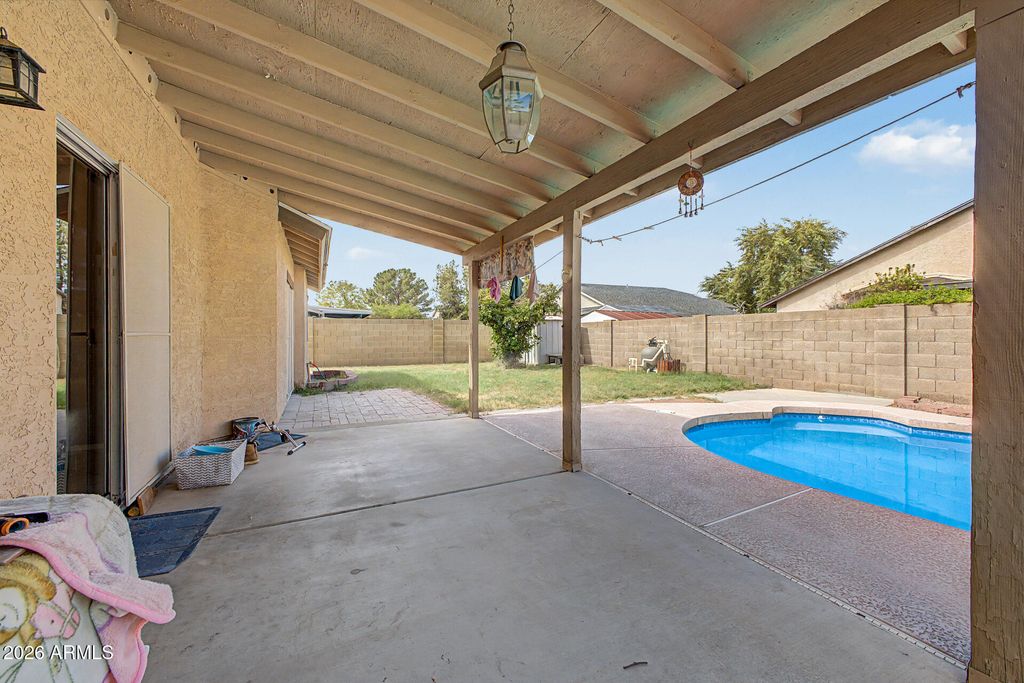 6234 N 88TH Lane, Glendale, AZ 85305 — photo 4