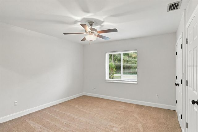 930 DORA AVENUE, Tavares, FL 32778
