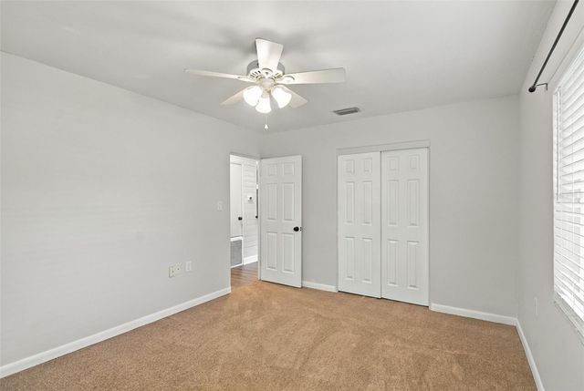 930 DORA AVENUE, Tavares, FL 32778