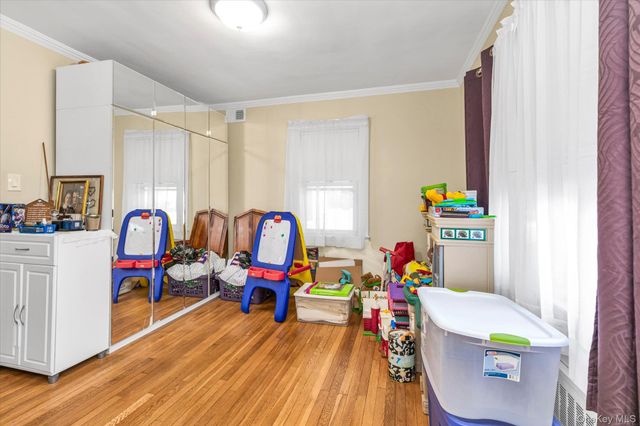 150-61 32nd Avenue, Flushing, NY 11354