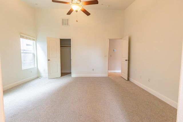 2451 Hermosa Avenue, Clovis, CA 93619