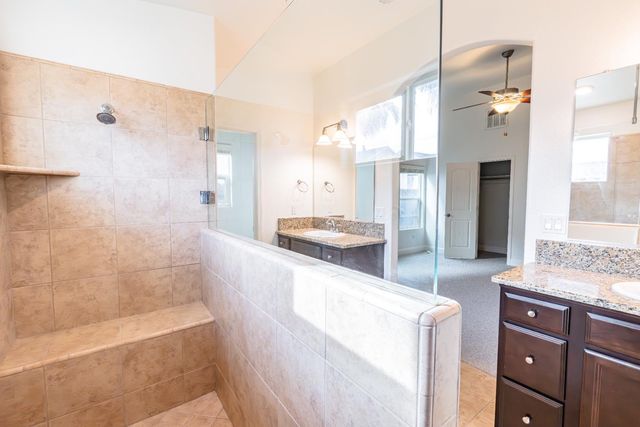 2451 Hermosa Avenue, Clovis, CA 93619