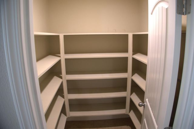 2451 Hermosa Avenue, Clovis, CA 93619