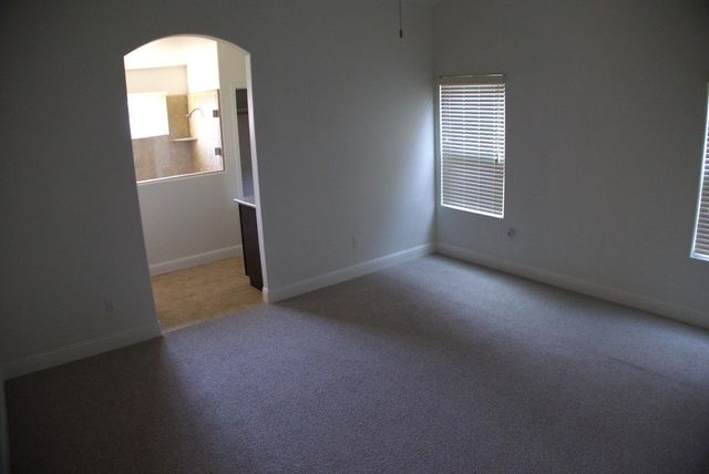 2451 Hermosa Avenue, Clovis, CA 93619