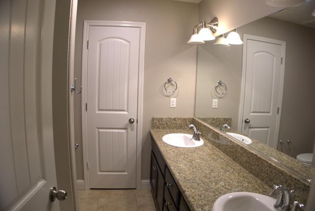 2451 Hermosa Avenue, Clovis, CA 93619