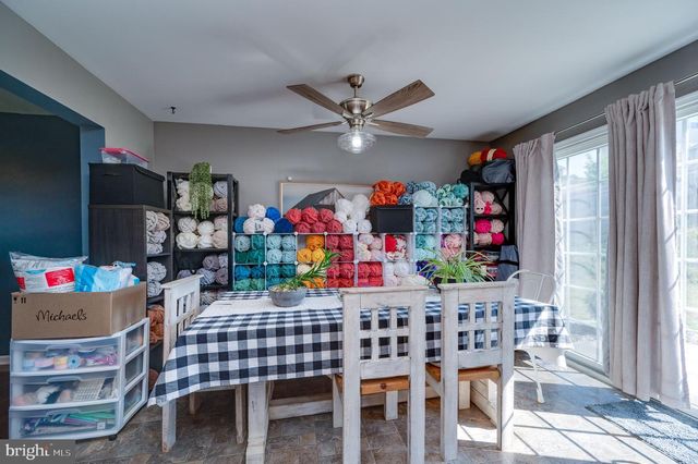 18 ALBANS CT, Bernville, PA 19506