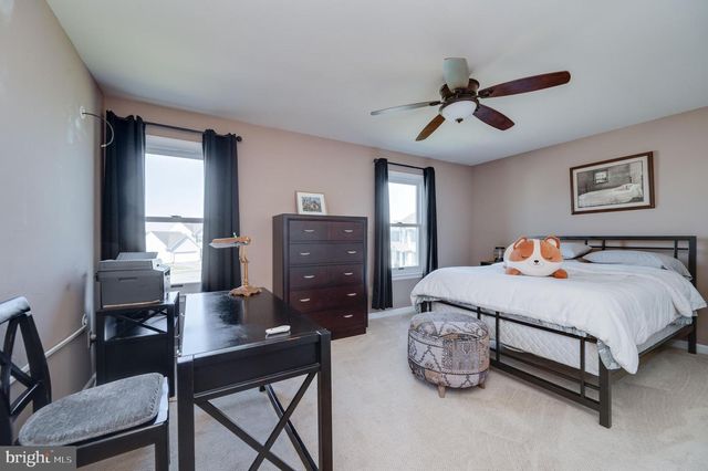 18 ALBANS CT, Bernville, PA 19506