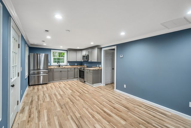 1300 Ludie Street, Dalton, GA 30720