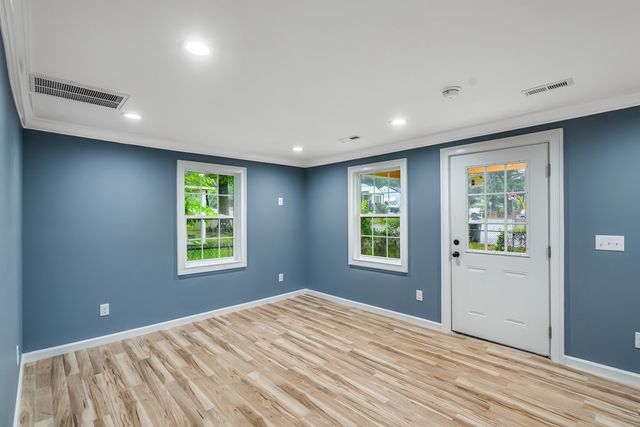 1300 Ludie Street, Dalton, GA 30720