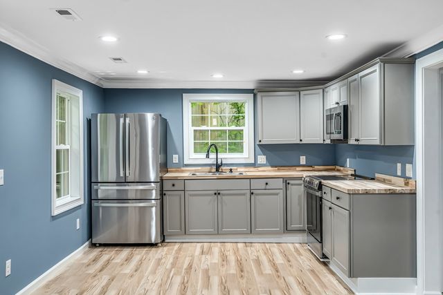 1300 Ludie Street, Dalton, GA 30720