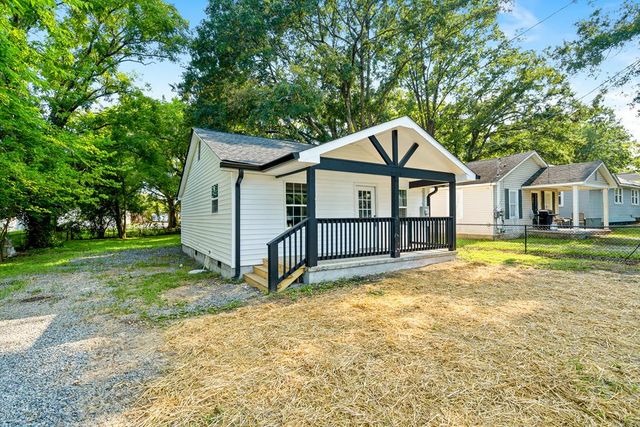 1300 Ludie Street, Dalton, GA 30720