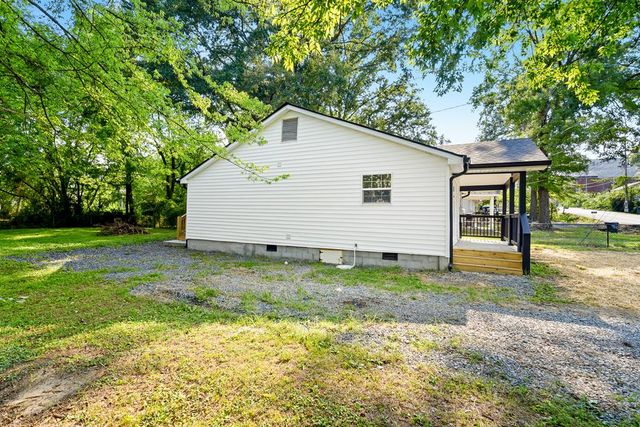 1300 Ludie Street, Dalton, GA 30720