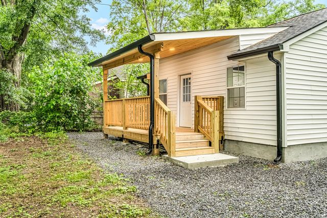 1300 Ludie Street, Dalton, GA 30720