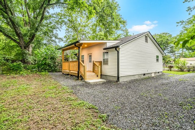 1300 Ludie Street, Dalton, GA 30720