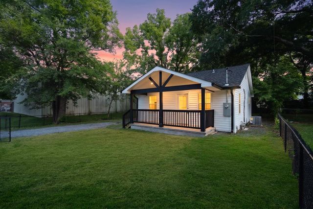 1300 Ludie Street, Dalton, GA 30720