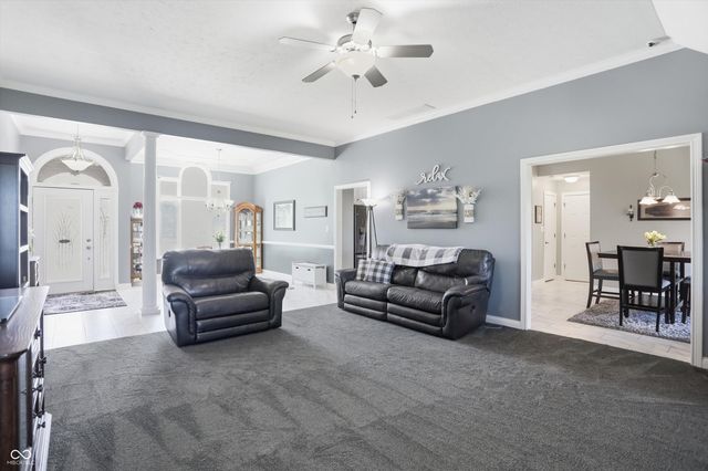 2900 Abbotsbury Court, Greenwood, IN 46143