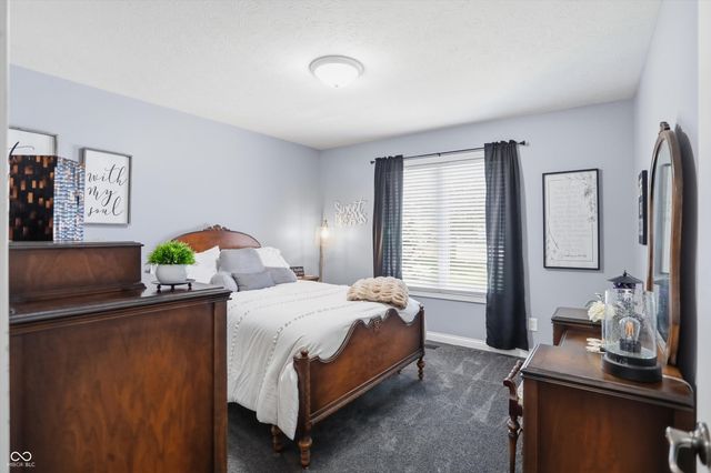 2900 Abbotsbury Court, Greenwood, IN 46143