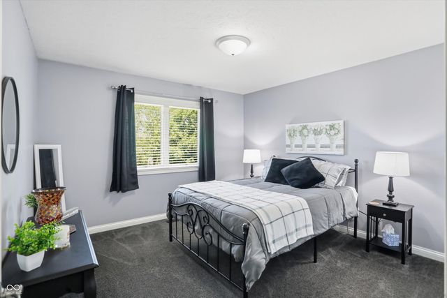 2900 Abbotsbury Court, Greenwood, IN 46143