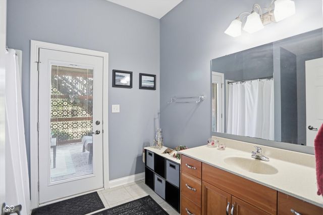 2900 Abbotsbury Court, Greenwood, IN 46143