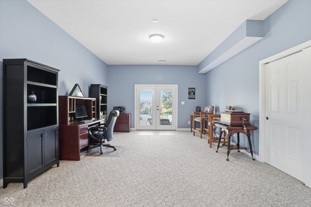 2900 Abbotsbury Court, Greenwood, IN 46143
