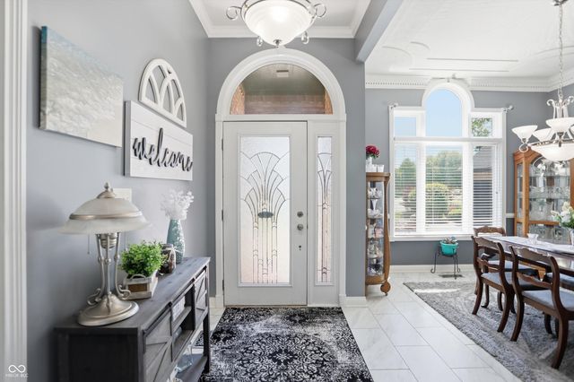 2900 Abbotsbury Court, Greenwood, IN 46143