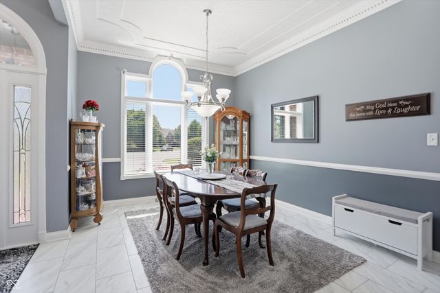 2900 Abbotsbury Court, Greenwood, IN 46143
