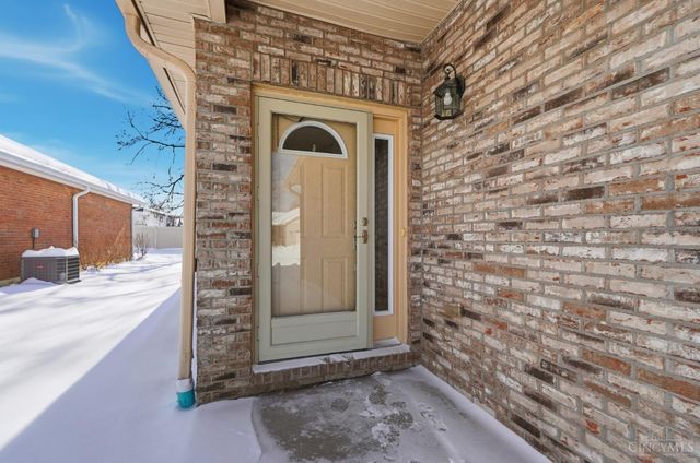 341 Lauryn Meadows Court, Fairfield, OH 45014