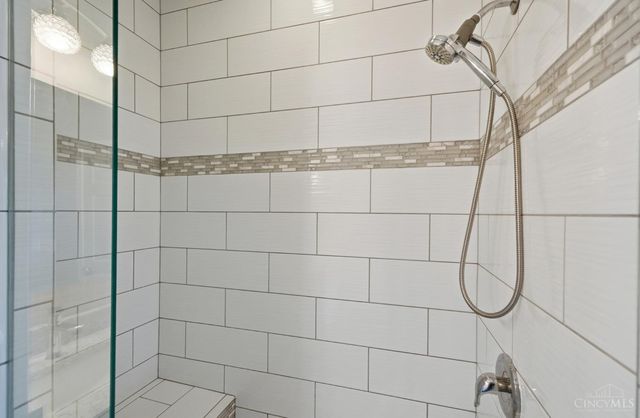 341 Lauryn Meadows Court, Fairfield, OH 45014